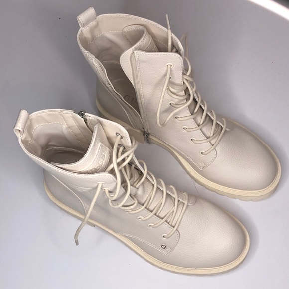 guess boots beige